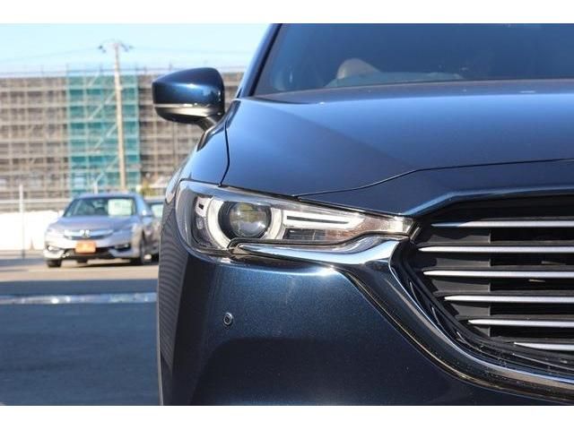 Mazda CX-8 2018-08 24692-3