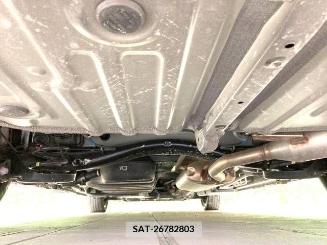 Toyota VOXY 2022-10 313565-19