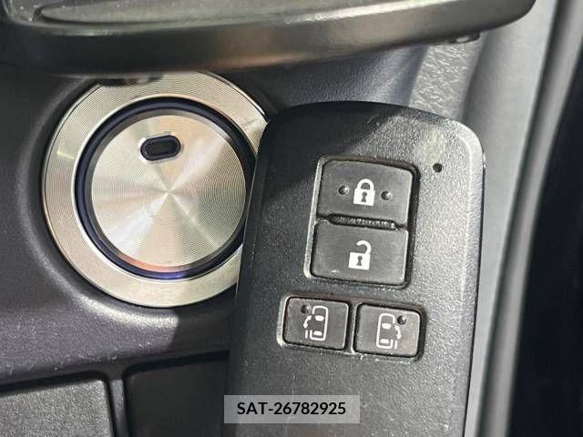 Toyota VOXY 2015-12 321466-6
