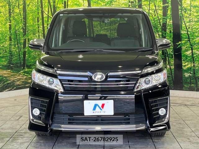 Toyota VOXY 2015-12 321466-15