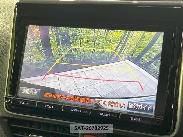 Toyota VOXY 2015-12 321466-3
