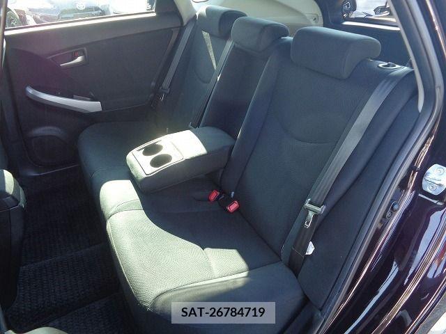 Toyota PRIUS 2012-08 346532-6
