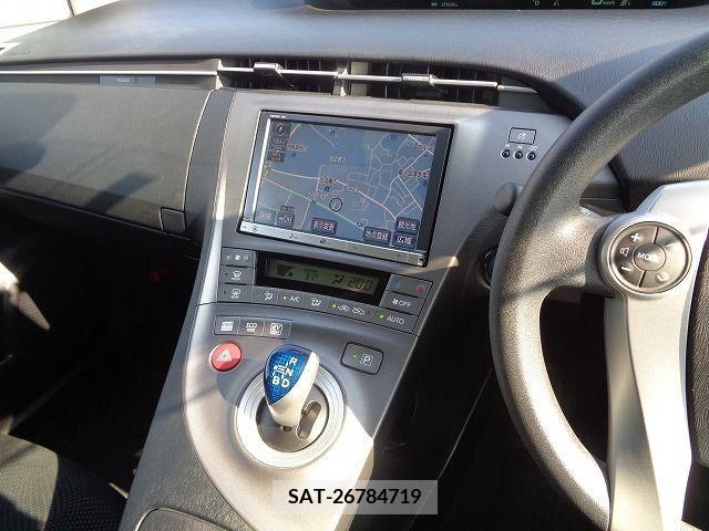 Toyota PRIUS 2012-08 346532-13