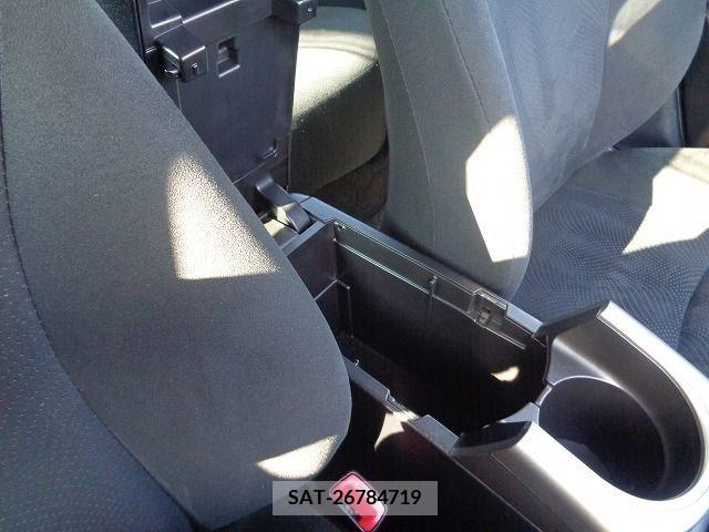 Toyota PRIUS 2012-08 346532-21