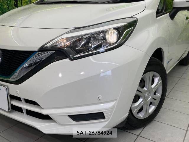 Nissan NOTE 2018-05 380846-12