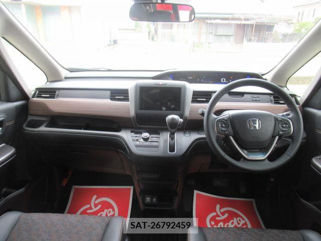 Honda FREED 2020-12 270653-1