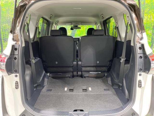 Toyota SIENTA 2018-12 187130-11