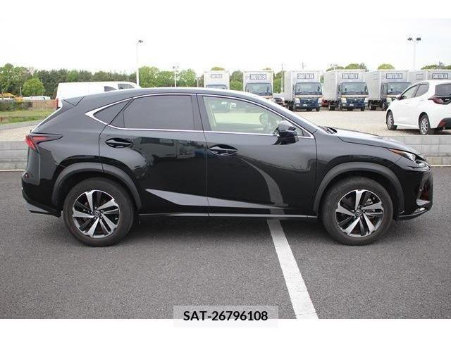 Lexus NX 2019-09 275596-10