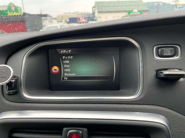 Volvo V40 2017-06 7593-20