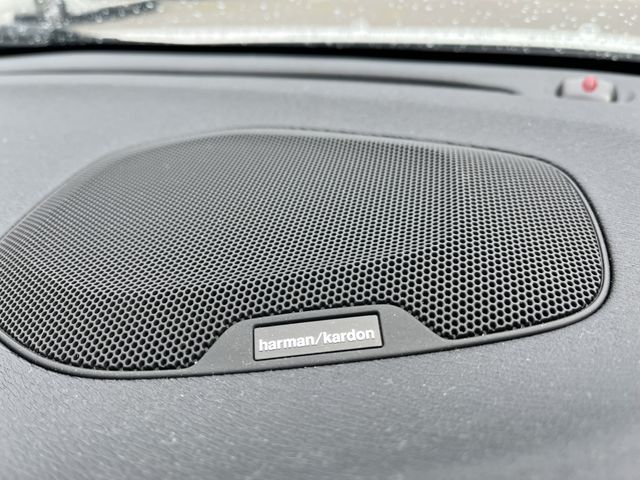 Volvo V40 2017-06 7593-15