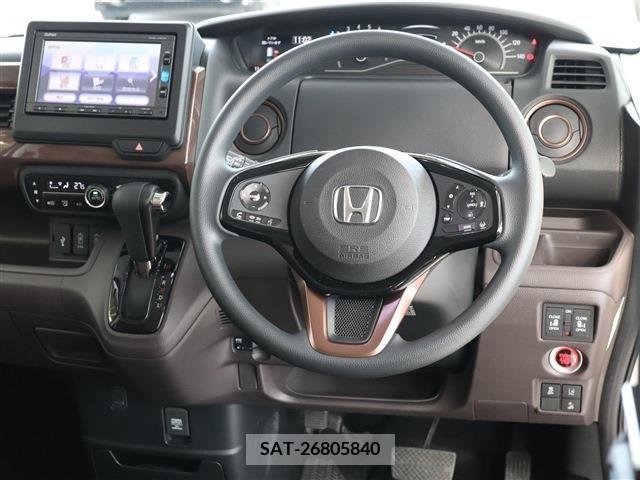 Honda N BOX 2019-04 217289-1
