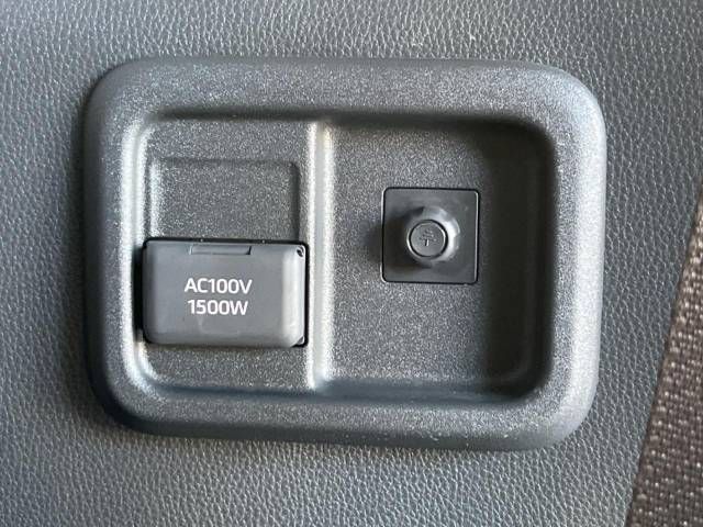 Toyota SIENTA 2022-11 27214-6