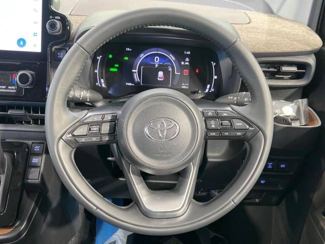 Toyota SIENTA 2022-11 27214-12