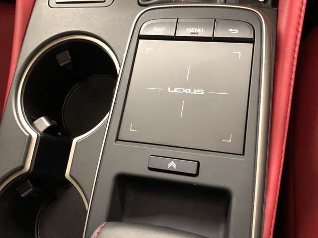 Lexus RC 2019-01 19687-11