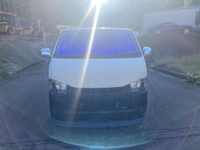 Toyota HIACE VAN 2015-07 28274-1