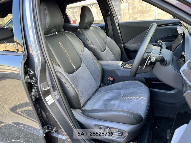 Lexus LBX 2024-02 311403-12