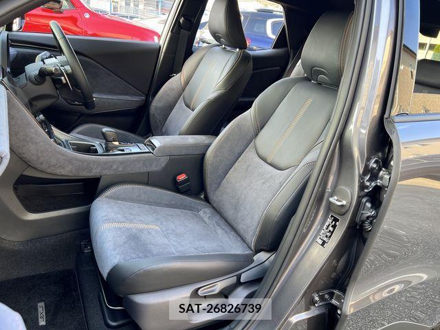 Lexus LBX 2024-02 311403-15