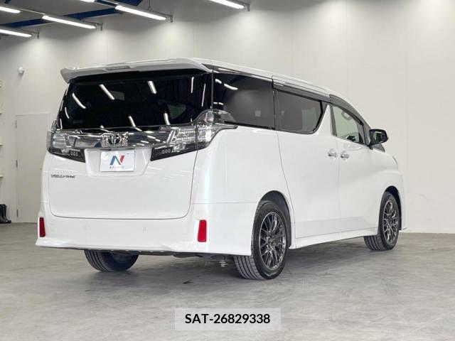 Toyota VELLFIRE 2016-06 394767-18
