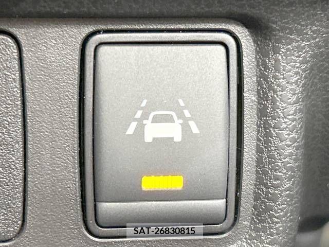 Nissan NOTE 2017-07 302419-6