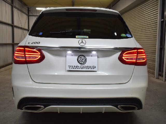 Mercedes Benz C-CLASS 2016-06 13369-28