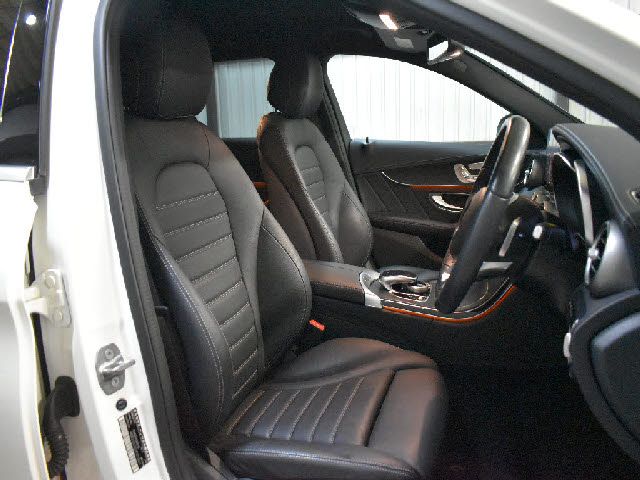 Mercedes Benz C-CLASS 2016-06 13369-6