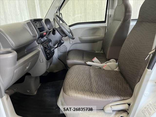 Suzuki EVERY 2016-11 297406-17