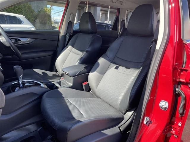 Nissan X-TRAIL 2015-03 15337-21