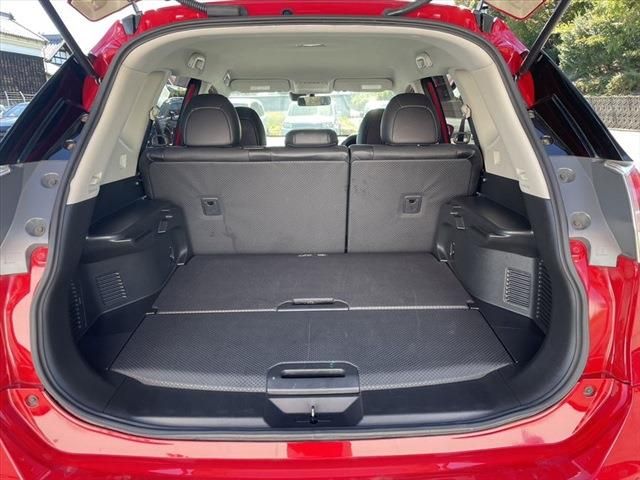 Nissan X-TRAIL 2015-03 15337-23