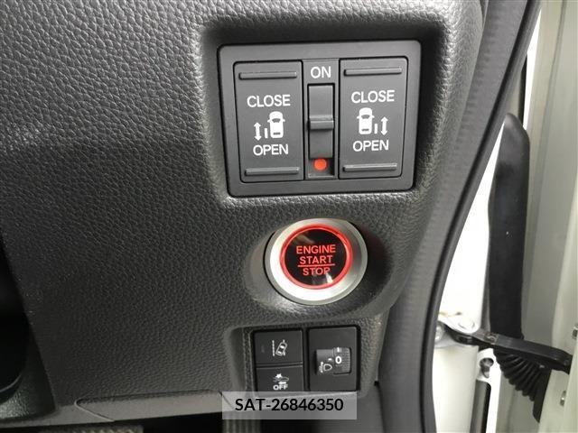 Honda N BOX 2021-06 278453-4