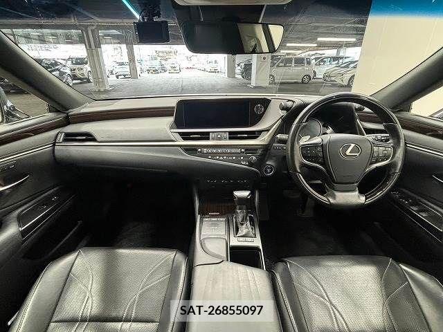 Lexus ES 2019-03 275224-1