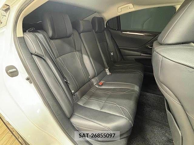 Lexus ES 2019-03 275224-5