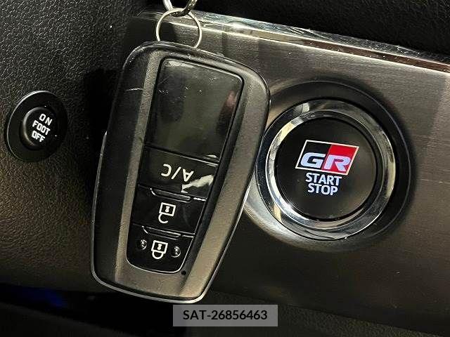 Toyota PRIUS PHV 2019-02 217488-7