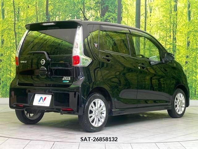 Nissan DAYZ 2013-10 353606-17