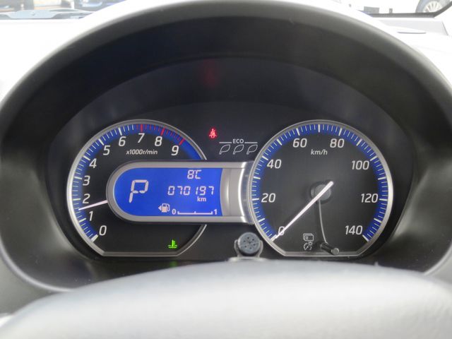 Nissan DAYZ 2015-05 196635-13