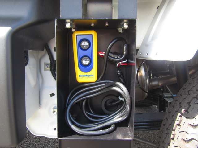 Suzuki CARRY TRUCK 2023-07 7430-12