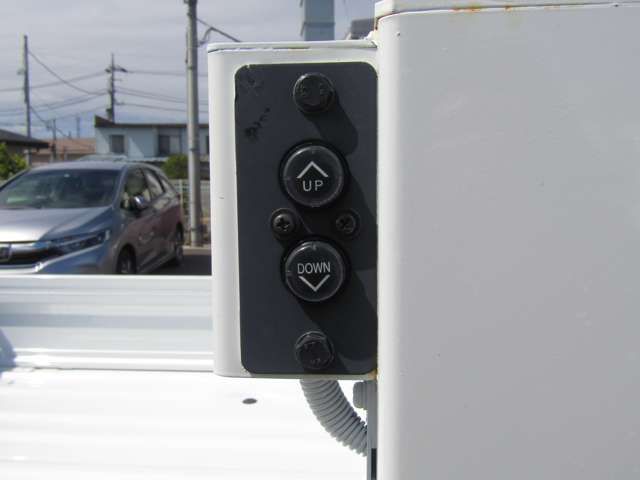 Suzuki CARRY TRUCK 2023-07 7430-11