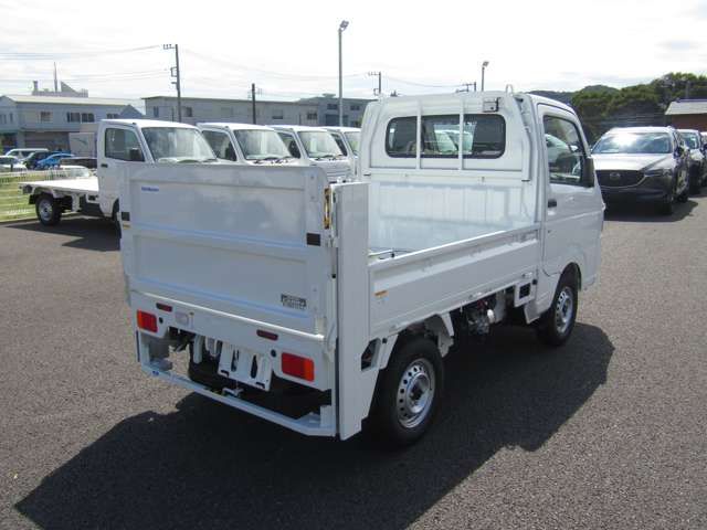 Suzuki CARRY TRUCK 2023-07 7430-4