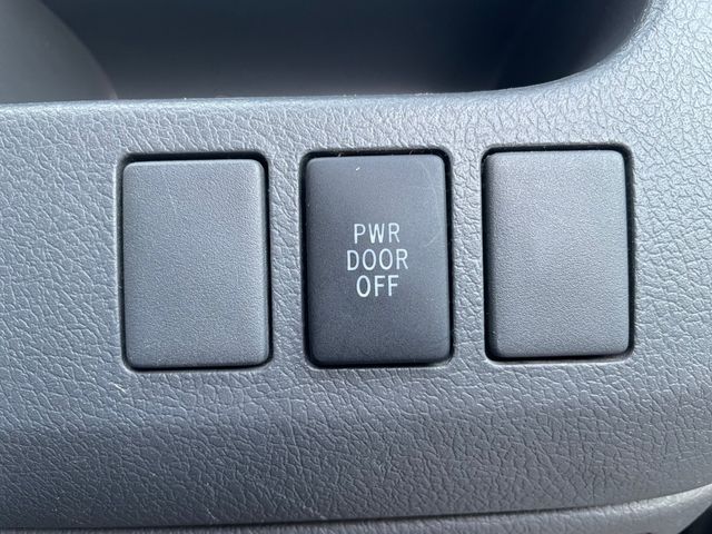 Toyota VOXY 2008-07 1461-16