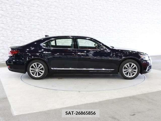 Lexus LS 2014-09 275586-12