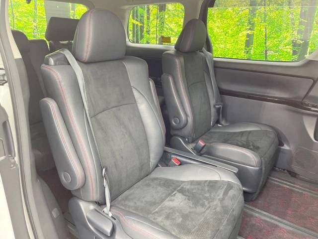 Toyota VELLFIRE 2013-03 27992-14