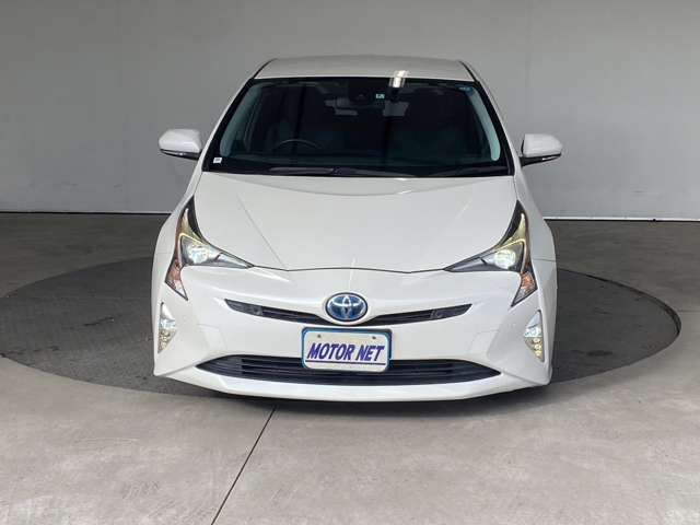 Toyota PRIUS 2018-09 28828-6