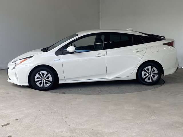 Toyota PRIUS 2018-09 28828-13
