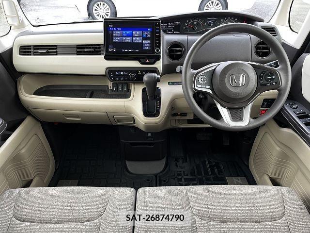 Honda N BOX 2017-10 278411-1