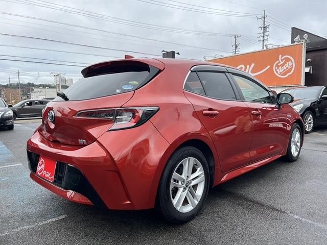 Toyota COROLLA SPORT 2019-04 194387-4