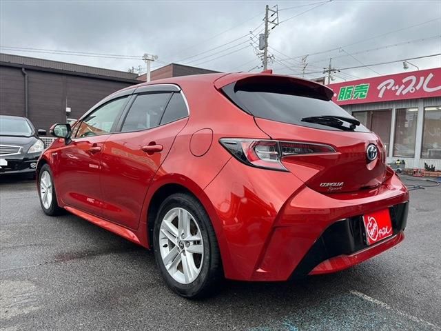Toyota COROLLA SPORT 2019-04 194387-6