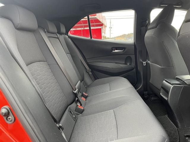 Toyota COROLLA SPORT 2019-04 194387-18