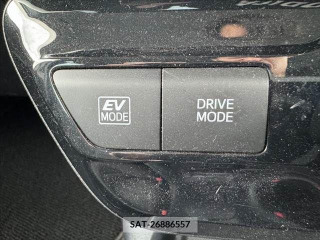 Toyota PRIUS 2021-03 298212-6