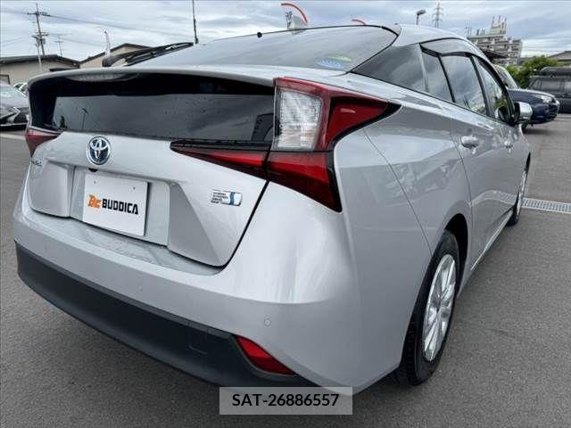 Toyota PRIUS 2021-03 298212-14