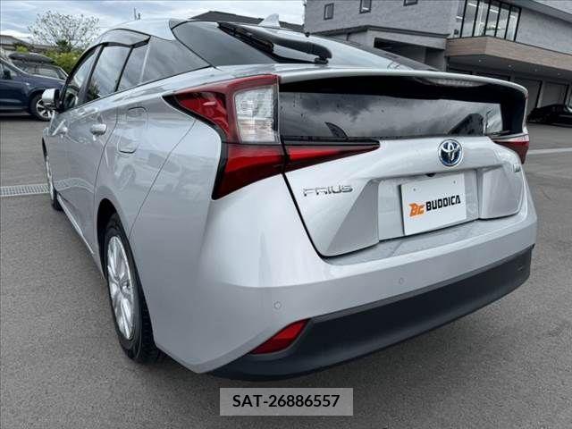Toyota PRIUS 2021-03 298212-12