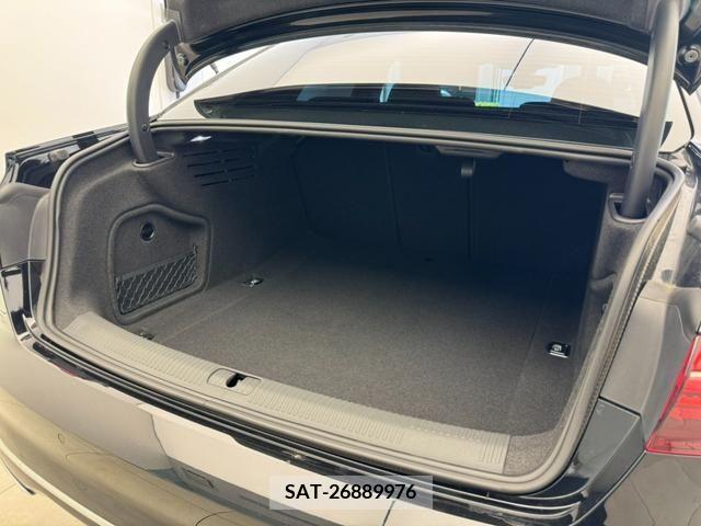 Audi A4 2022-10 294585-16